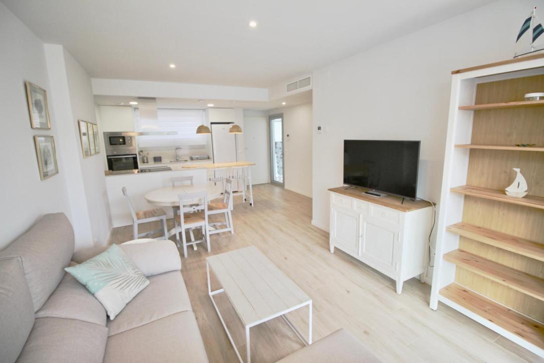 Marina Real 83 By Homeprive Denia Luaran gambar